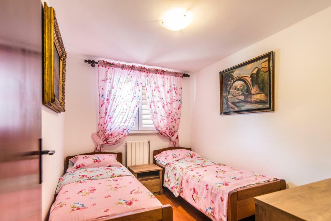 Marina Apartment